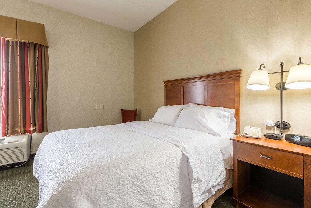 Hampton Inn Sidney - photo 19