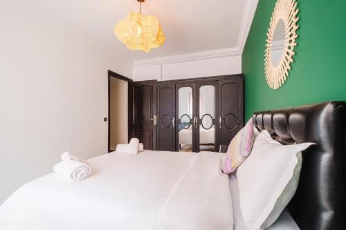Central Marrakech Apartment 2 Bedrooms Next to Majorelle Garden — 4-Star Luxury Hotel in Marrakesh, Morocco