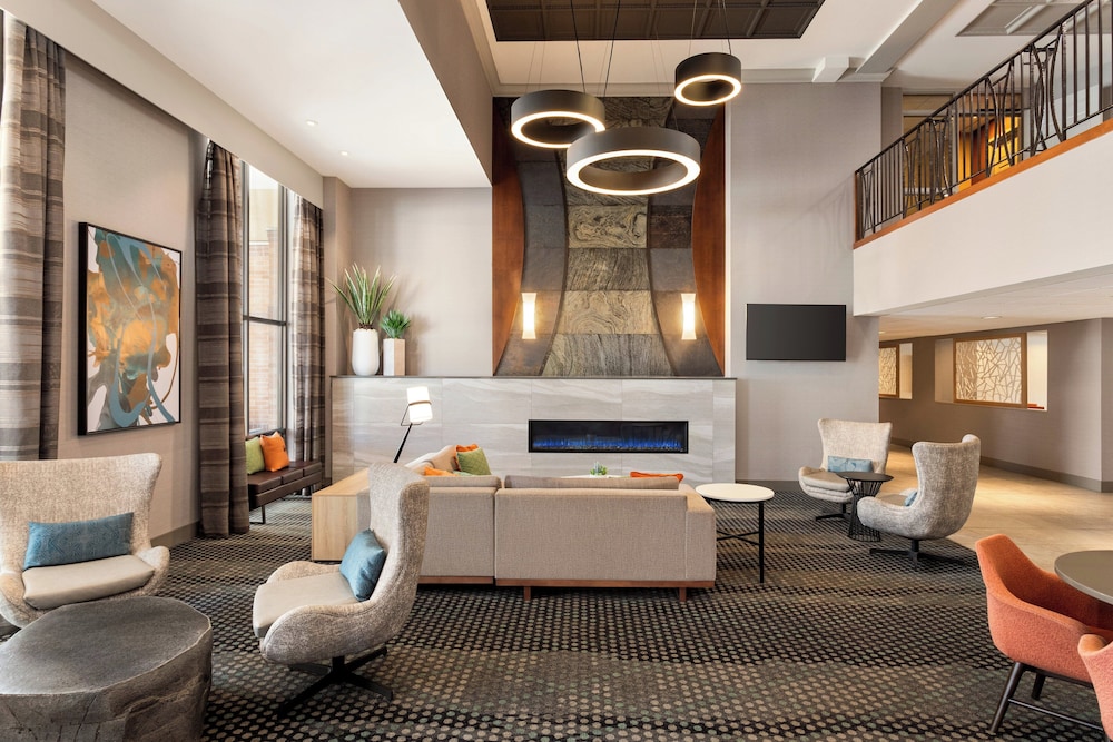 Holiday Inn Hotel & Suites Council Bluffs I 29 by IHG - carbon neutral hotel in Council Bluffs
