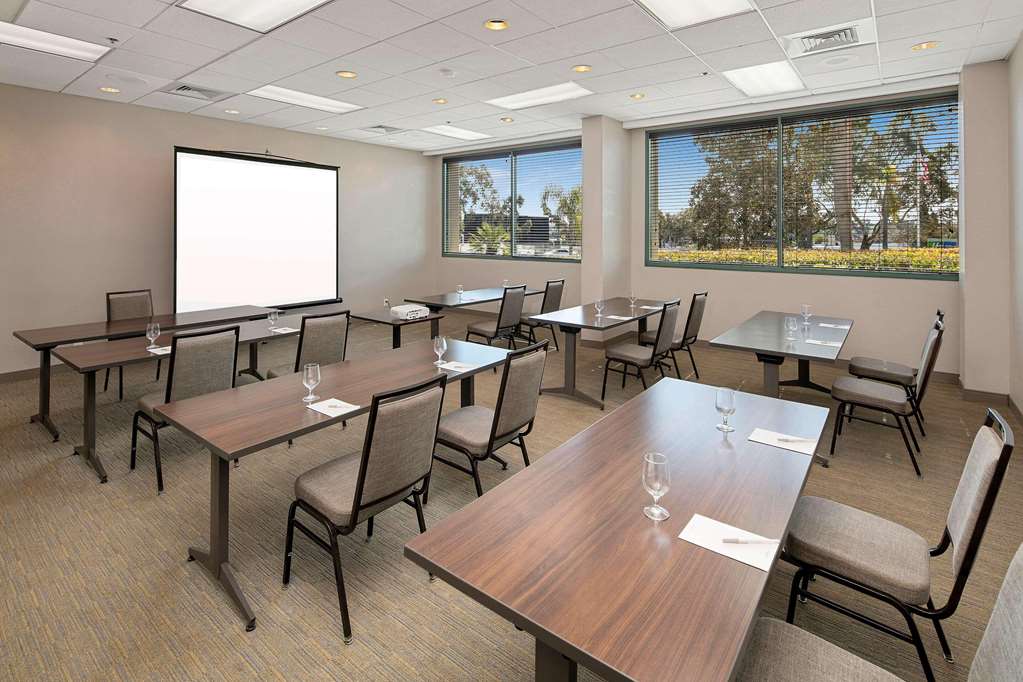 Country Inn & Suites by Radisson San Diego North CA - photo 15