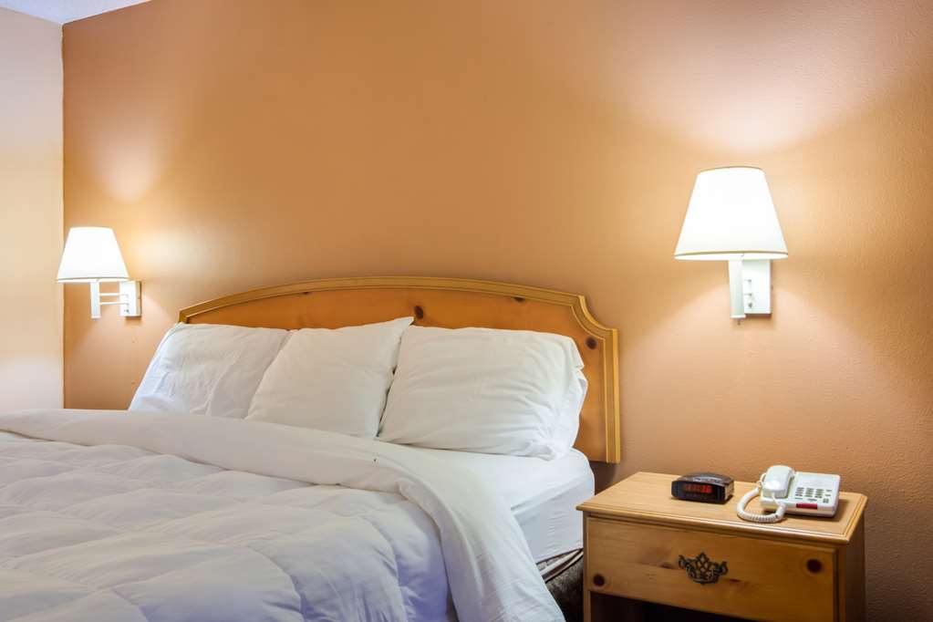 Motel6 Macon GA - photo 11
