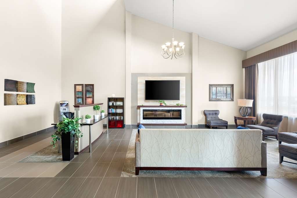 Best Western West Towne Suites - photo 12