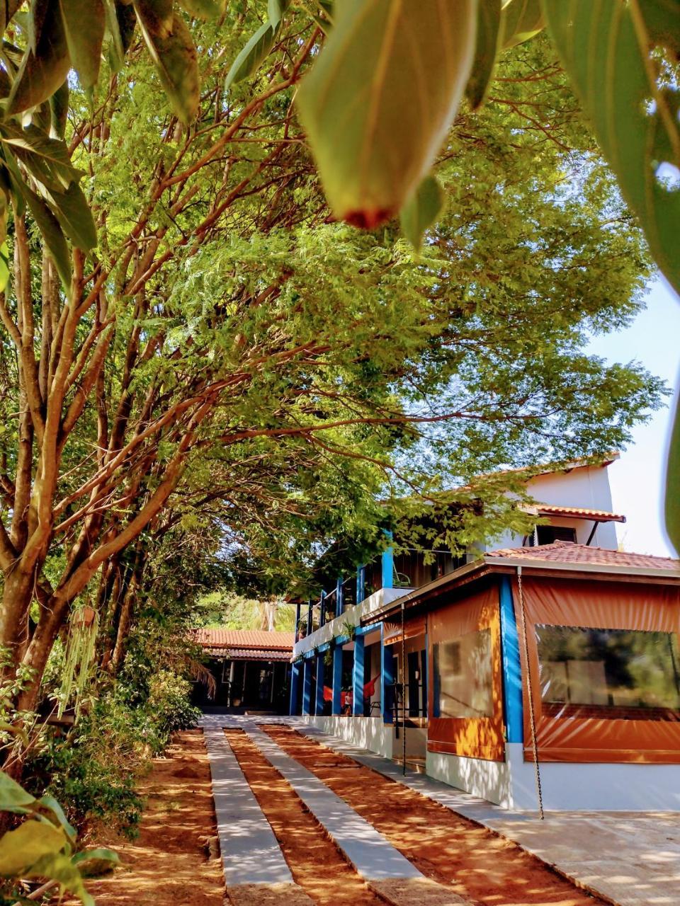 Suits Canto Do Sabia in Brotas, Brasil