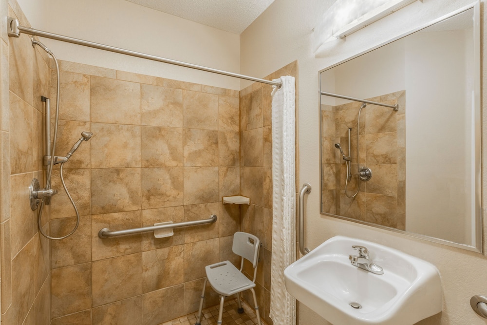 Candlewood Suites Nogales by IHG - photo 23