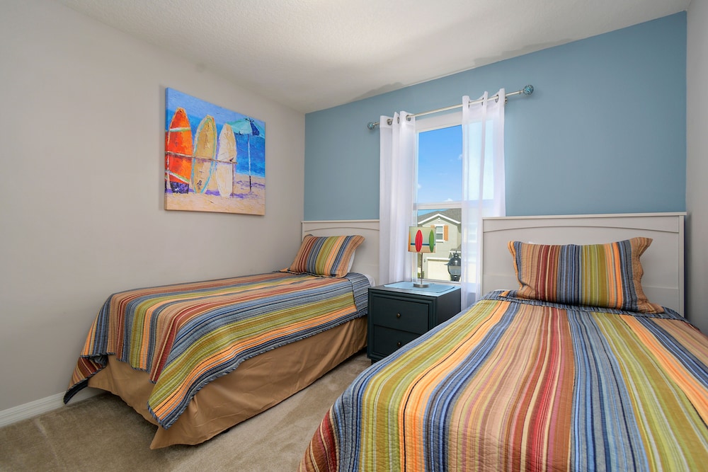 Lovely 4Bd Townhome Near Disney @ Compass Bay 5122 - photo 4