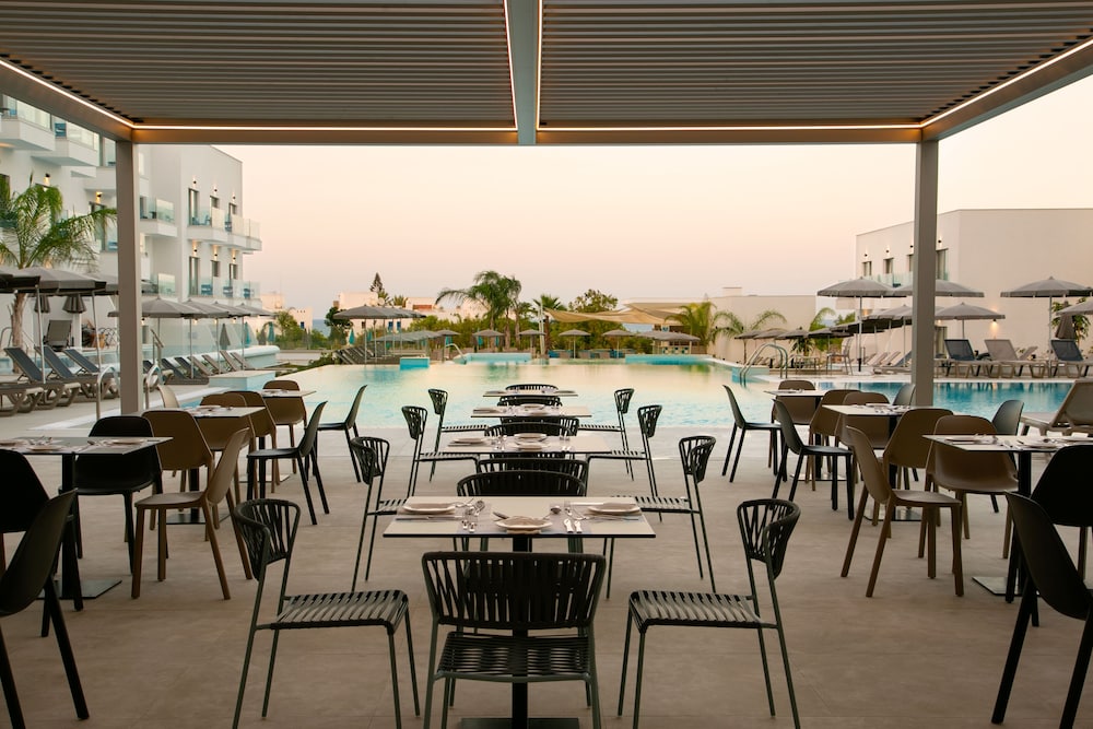 מזון ומשקאות