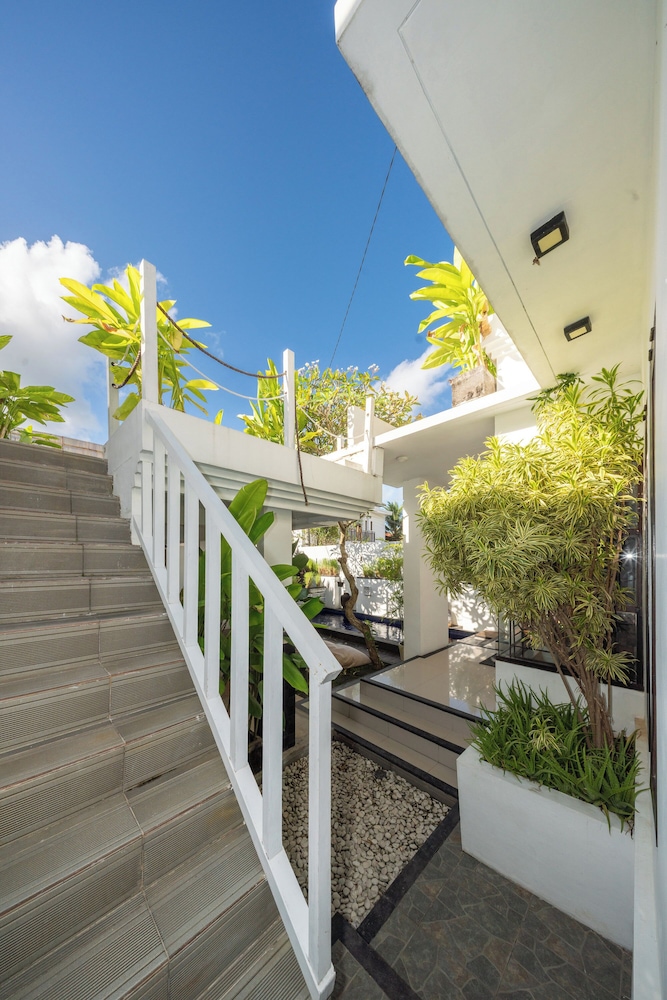 Gilang Balangan in Jimbaran, Indonesia