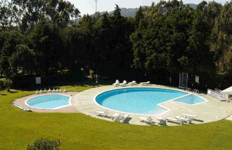 Hotel Atlantis Sintra Estoril — hotel in Alcabideche