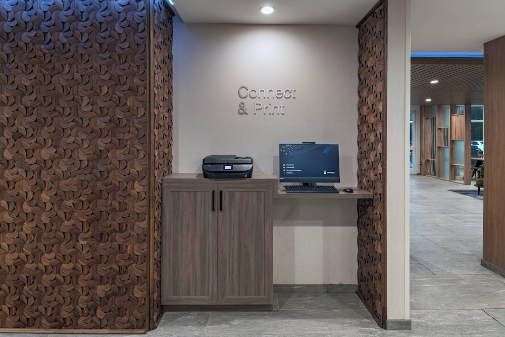 Fairfield Inn & Suites by Marriott Houston Missour - photo 16