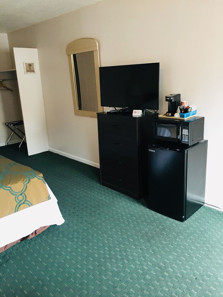 Imperial inn - photo 9