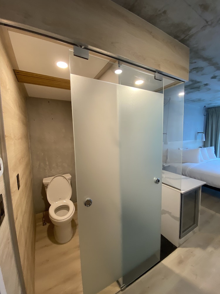 Kompose Boutique Hotel - photo 27
