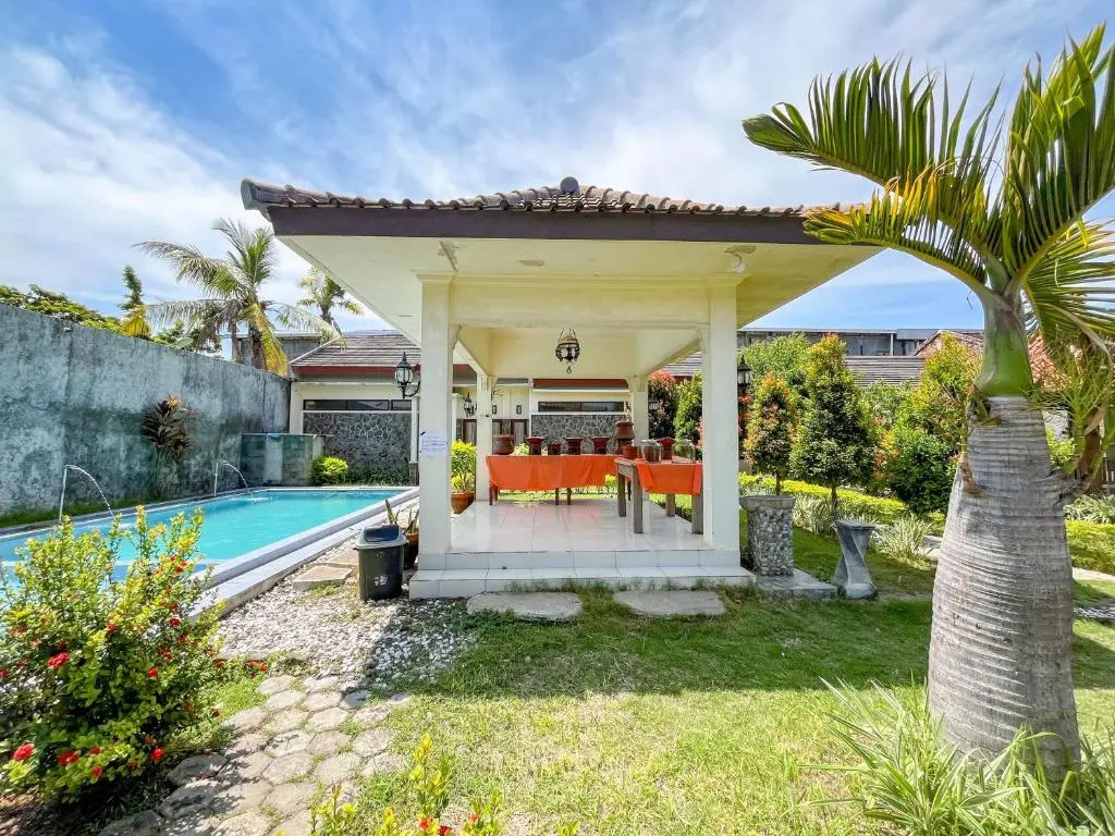 Urbanview Hotel Kumala Banyuwangi by RedDoorz in Banyuwangi, Indonesia