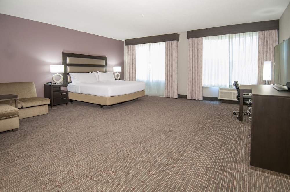 Holiday Inn New Orleans Airport North by IHG - photo 2
