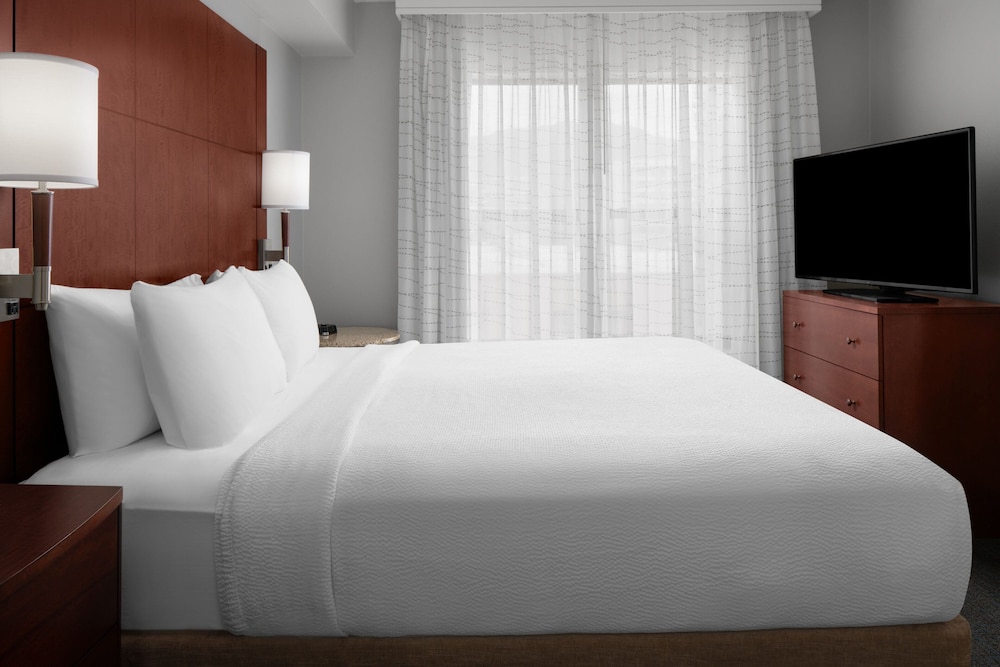 Residence Inn by Marriott Los Angeles Burbank Downtown - photo 11