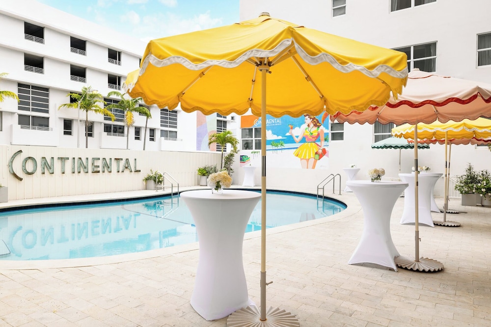 Hotel Continental Miami Beach Tapestry Collection by Hilton - photo 27