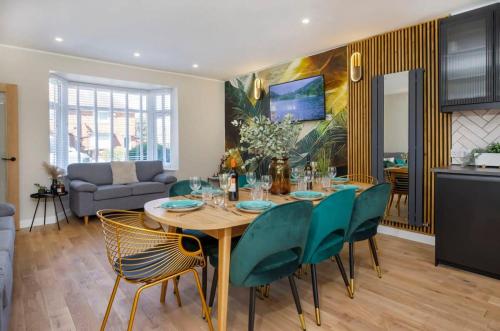 The Dodsworth modern 4 bedroom house sleeps 8 — 4-Star Luxury Hotel in York, United Kingdom