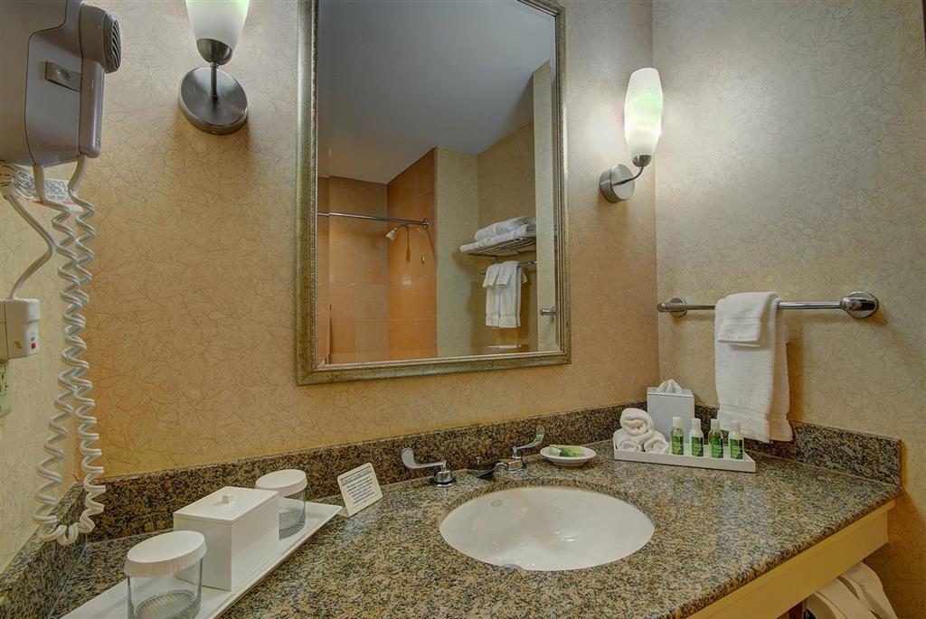Wellsworth Hotel - photo 18
