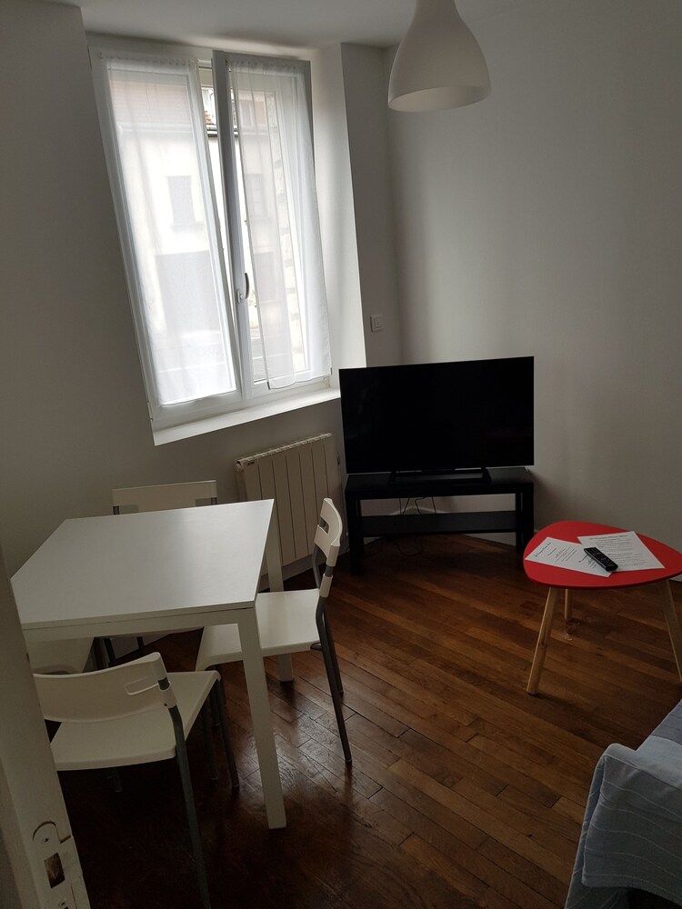 Portes de Paris - last minute hotel in Reims