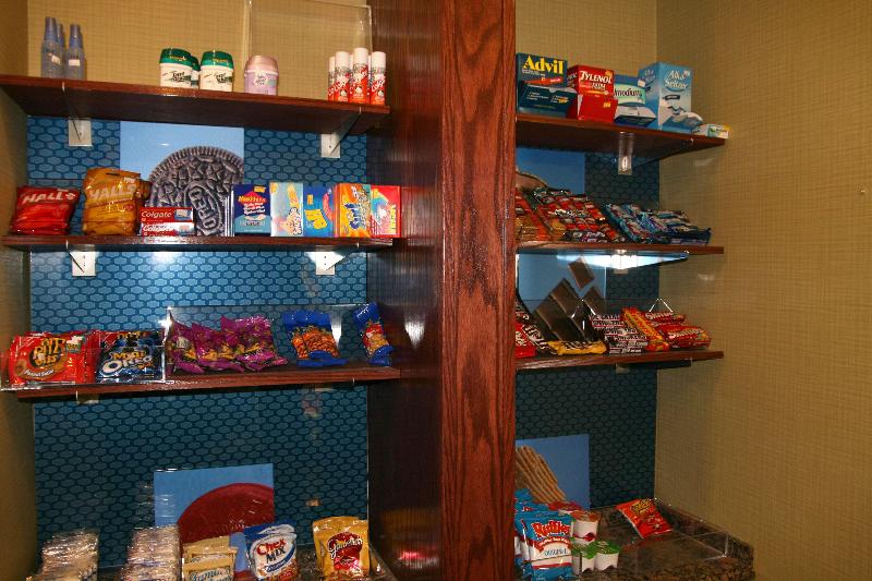 Hampton Inn & Suites Gainesville - photo 67