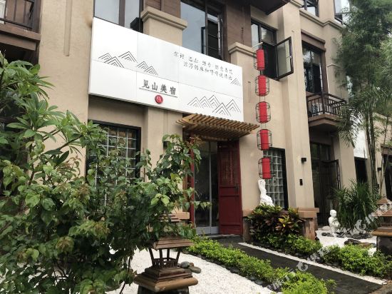 Mountain C Hotel - last minute hotel in Jinghong
