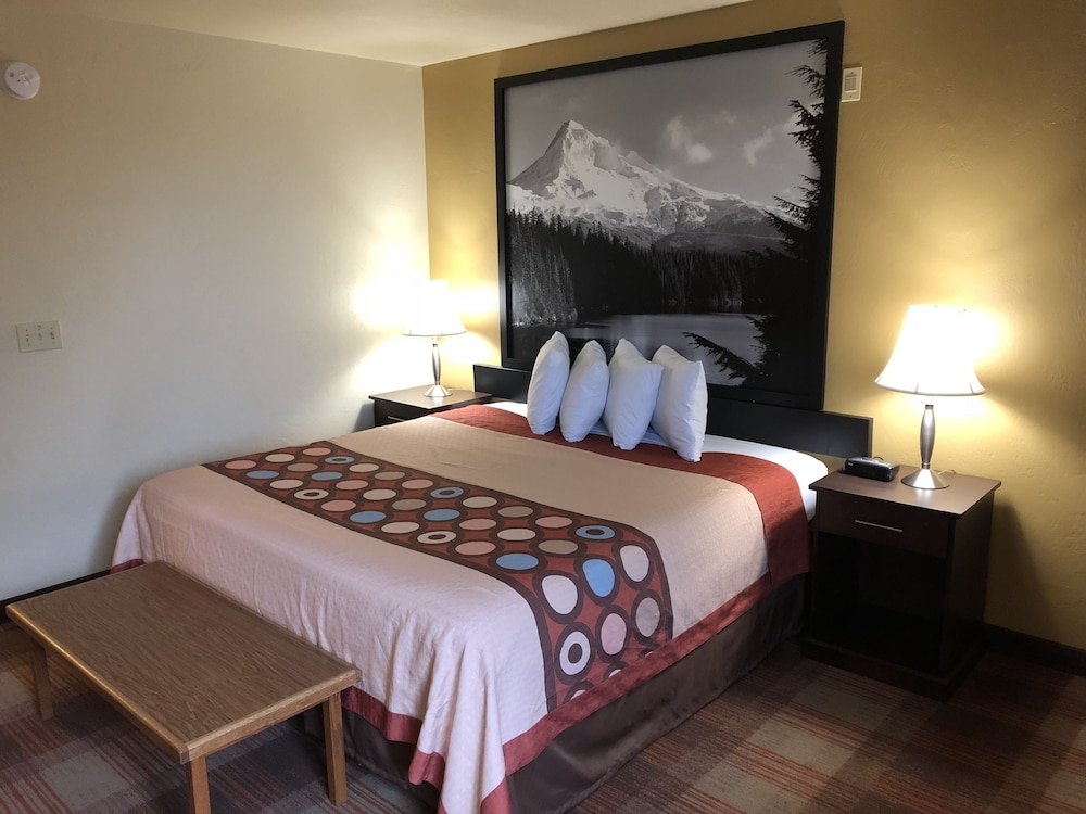 Super 8 by Wyndham Kennewick - photo 13