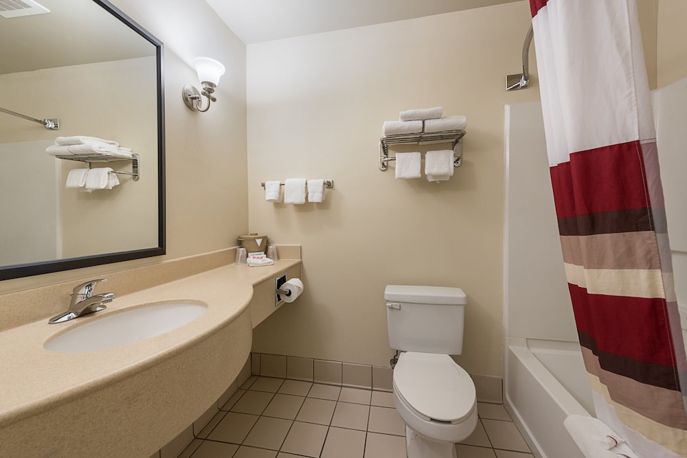 Red Roof Inn Etowah Athens TN - photo 17
