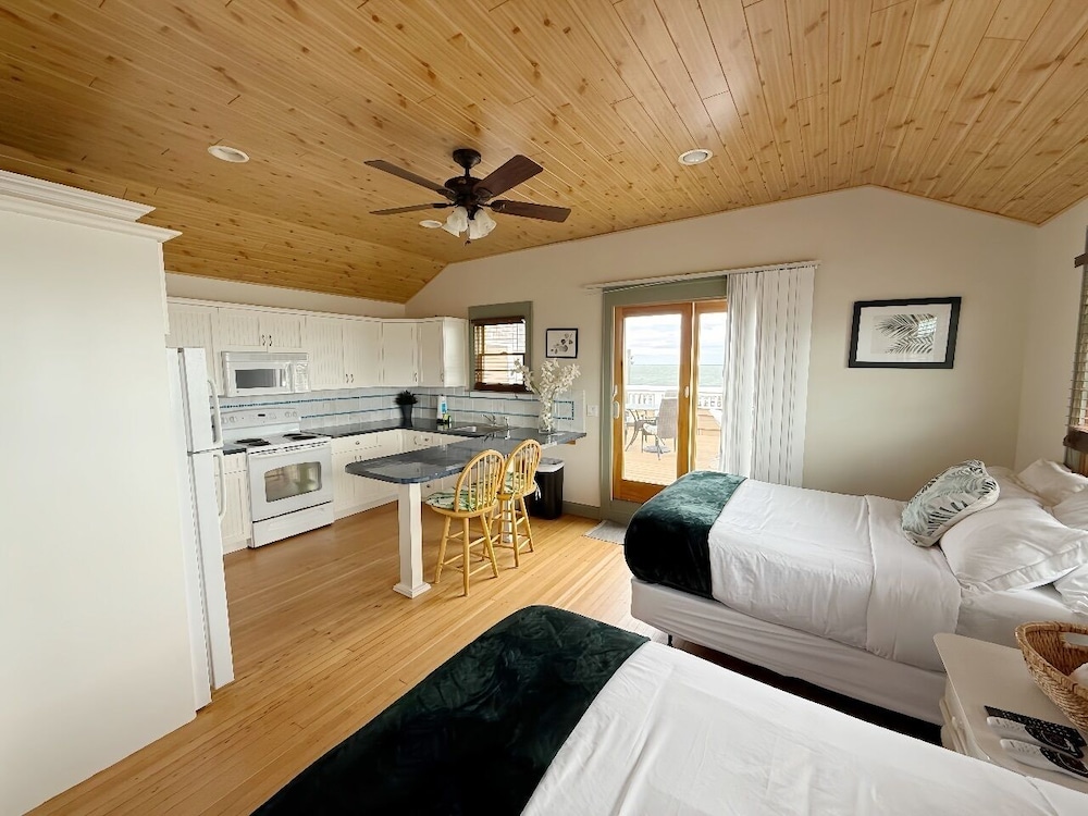 The Palms Hotel Fire Island - photo 47