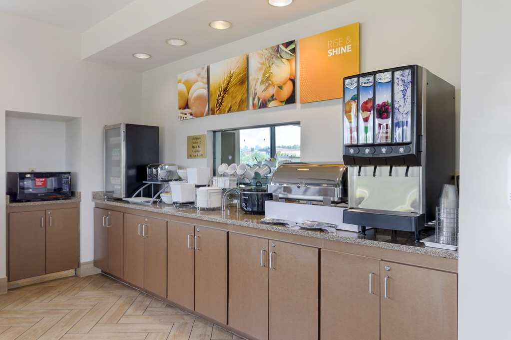 Comfort Suites Kodak Sevierville - photo 30