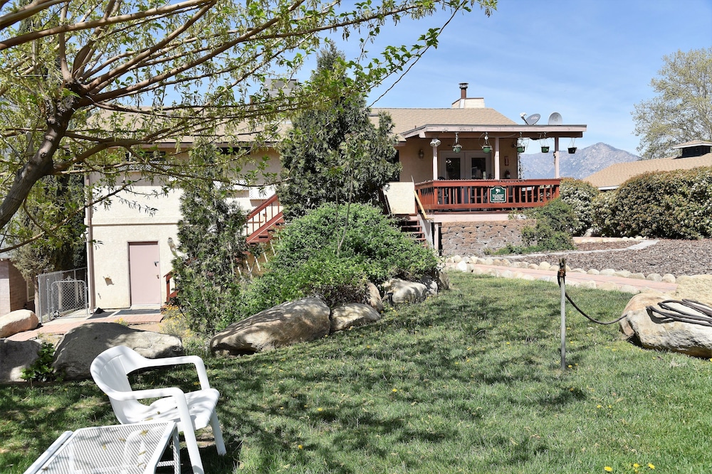 Kern Lodge Kernville - photo 60