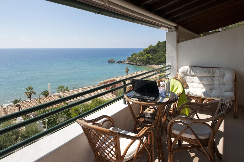 Glyfada Corfu Houses - last minute hotel in Corfu