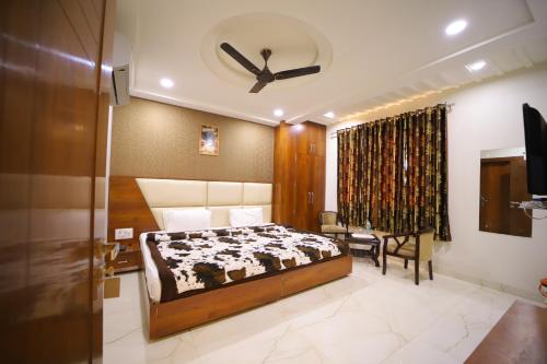 Hotel Royal Phoenix — Agra — photo 2