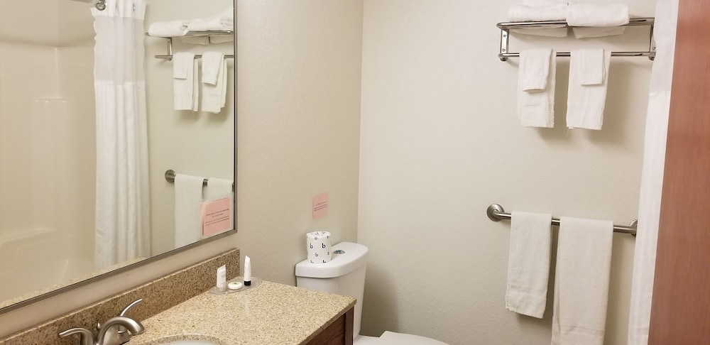 Pleasant Night Inn Carthage Near Fort Drum - photo 17