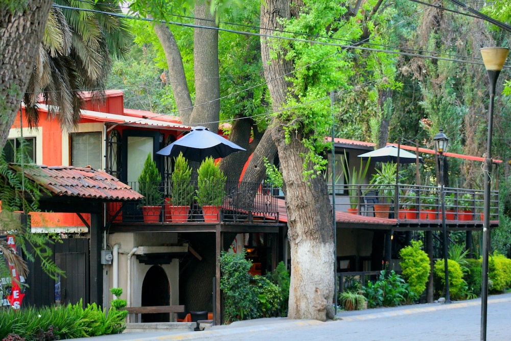 Posada Los Ahuehuetes - carbon neutral hotel in Teotihuacan