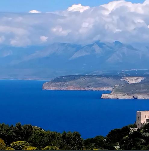 Mani Fort Charabos - last minute hotel in Unknown City