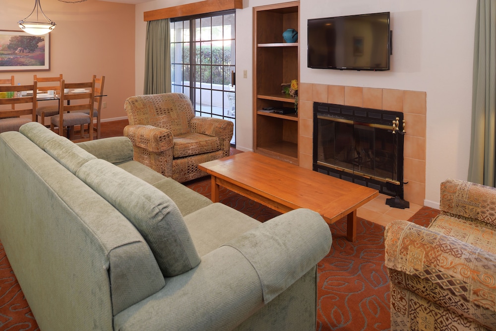 Riviera Oaks Resort - photo 20