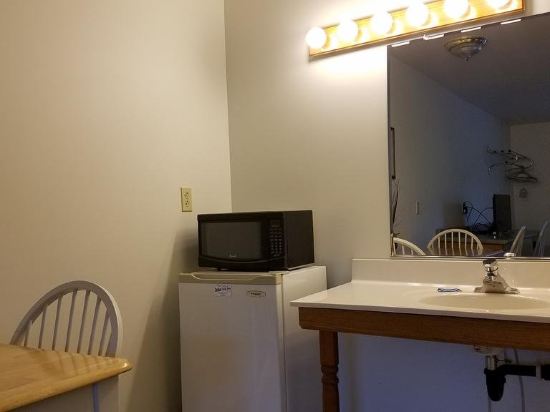 Village Inn Motel - photo 7