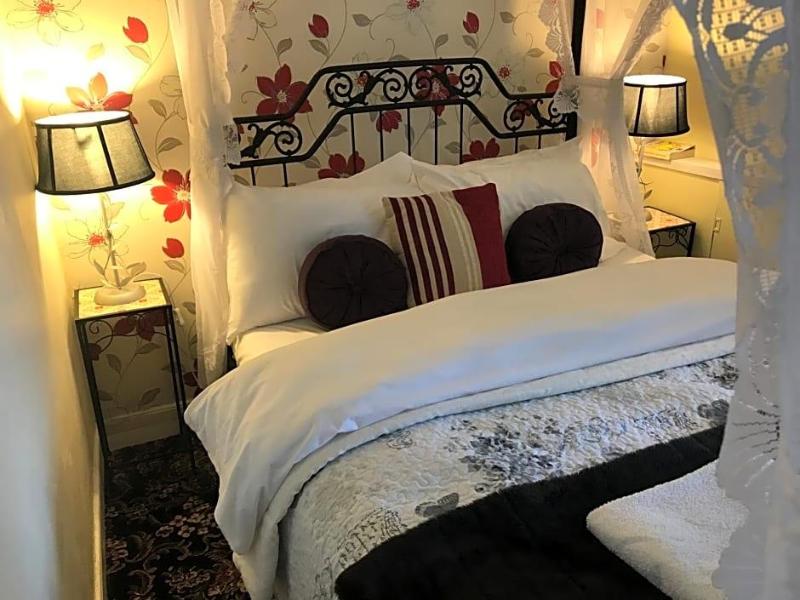 Englands Rose Pub - last minute hotel in Unknown City