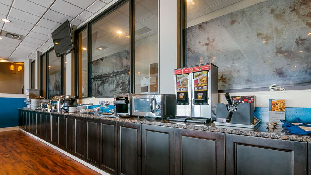 Best Western Plus Silverdale Beach Hotel - photo 4