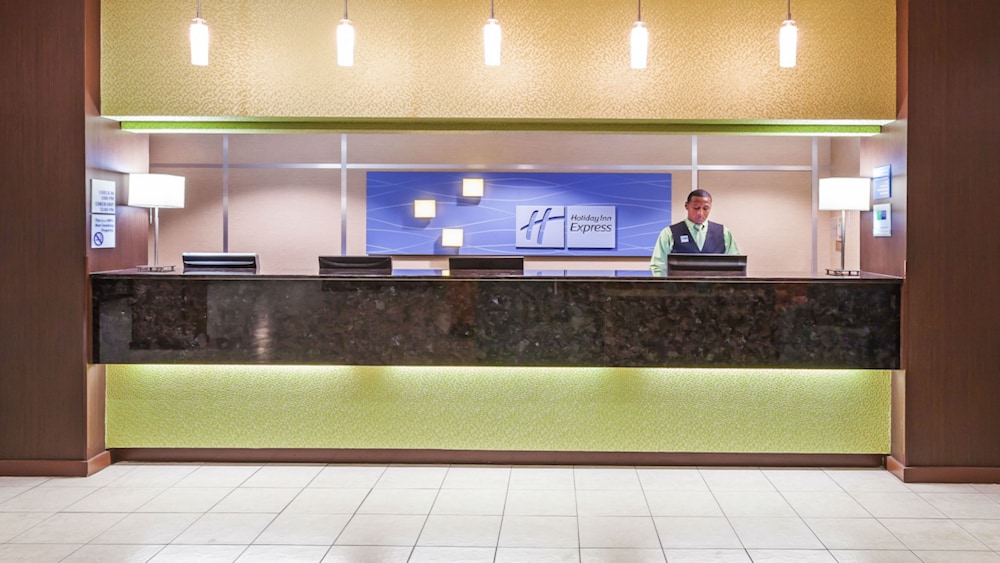 Holiday Inn Express Little Rock Airport by IHG - photo 29