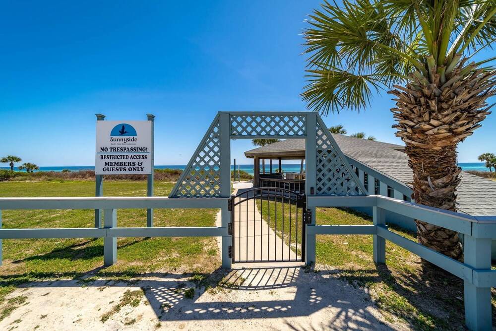 Sunnyside Beach Resort By Blueswell - photo 30