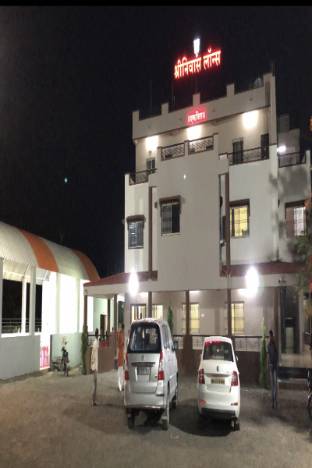 Shrinivas Residency Ac Lodging - last minute hotel in Balapur