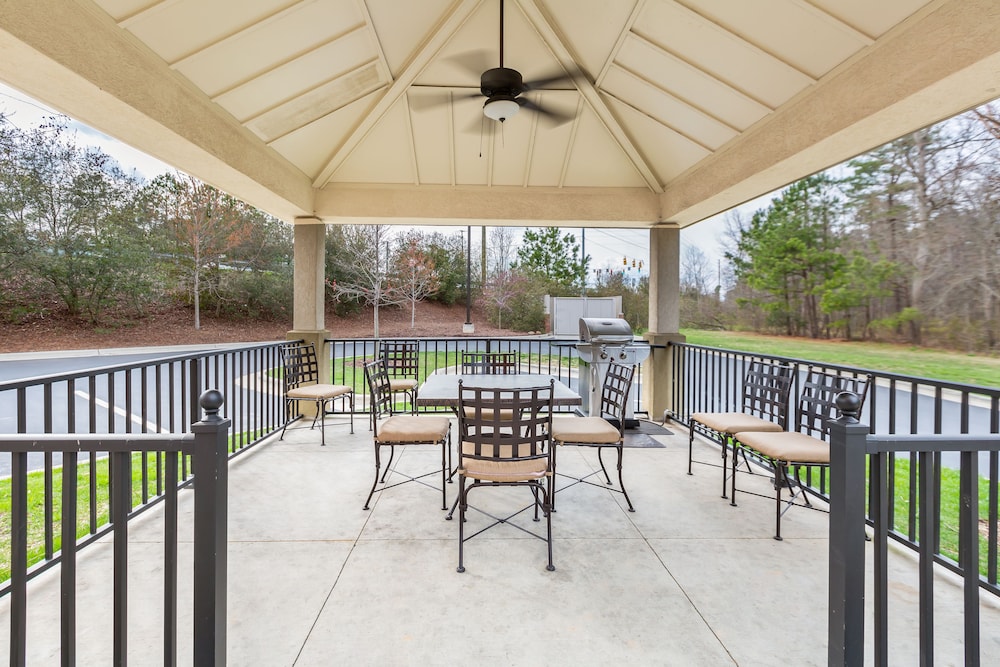 Candlewood Suites Apex Raleigh Area by IHG - photo 27