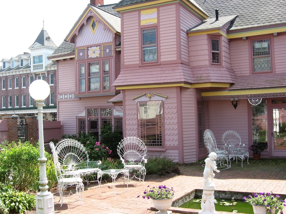 The Towers Bed & Breakfast - photo 40