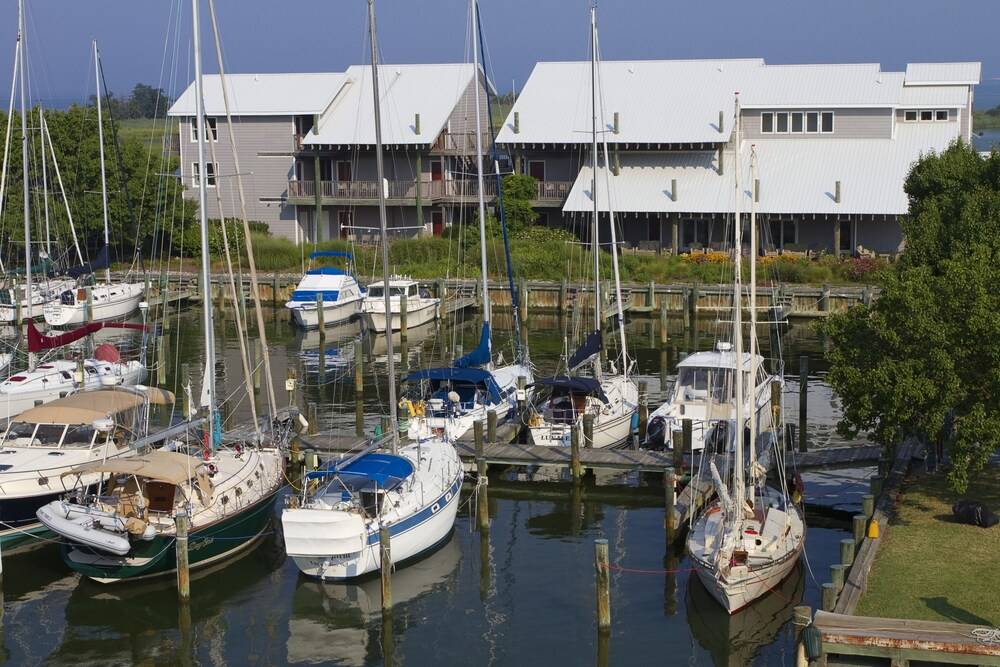 Knapps Narrows Marina & Inn - photo 11