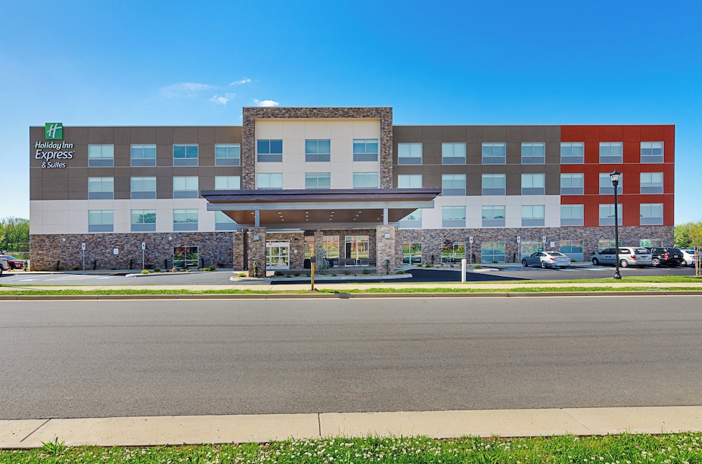 Holiday Inn Express & Suites Abingdon by IHG - photo 55