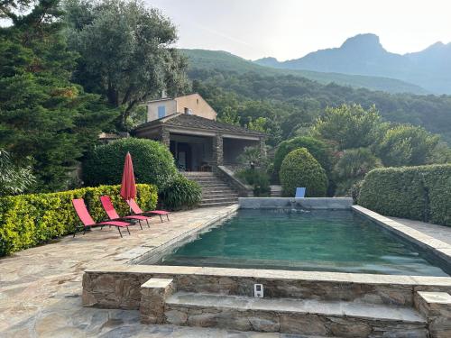 Vacances de Reve Vue Mer Et Montagne — hotel in Brando