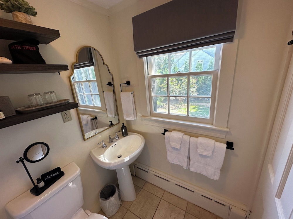 Inn at Perkins Cove - photo 81