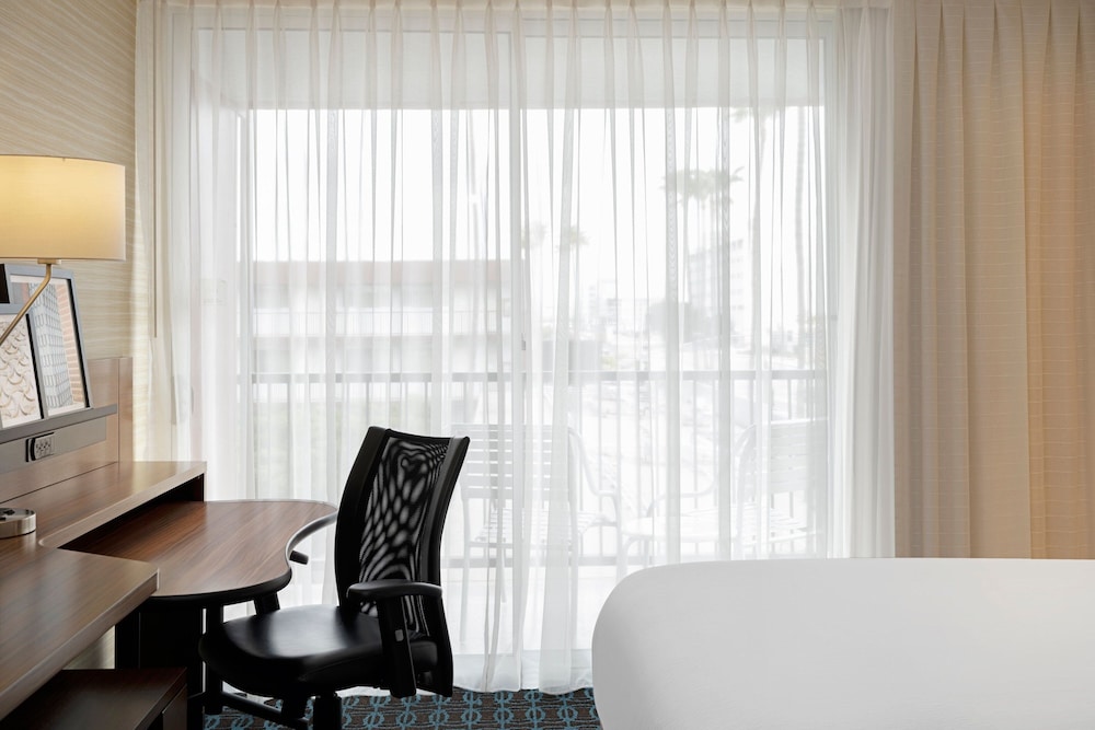 Fairfield Inn & Suites Los Angeles LAX El Segundo - photo 9