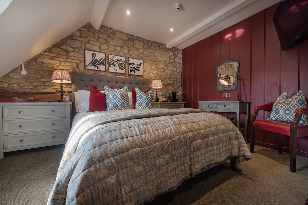 The Sheep on Sheep Street Hotel — 4-Star Luxury Hotel in Stow On The Wold, United Kingdom