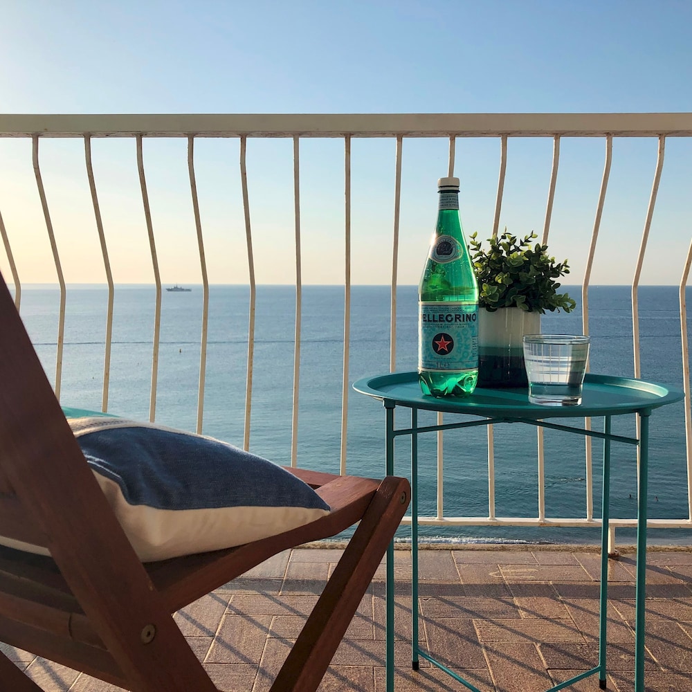 Blanes Bliss Apt — 4-Star Luxury Hotel in Blanes, Spain